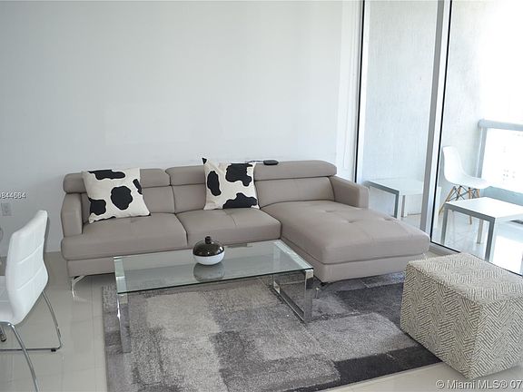 2nd image of 485 Brickell Ave APT 2903