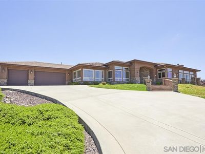 9902 Indian Creek Ln, El Cajon, CA, 92021