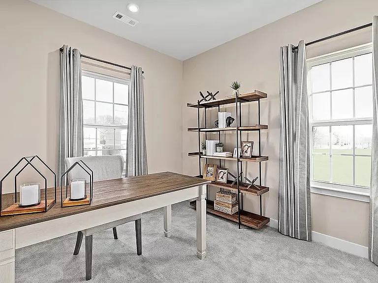 604 Rosedown Ln — Photo 9