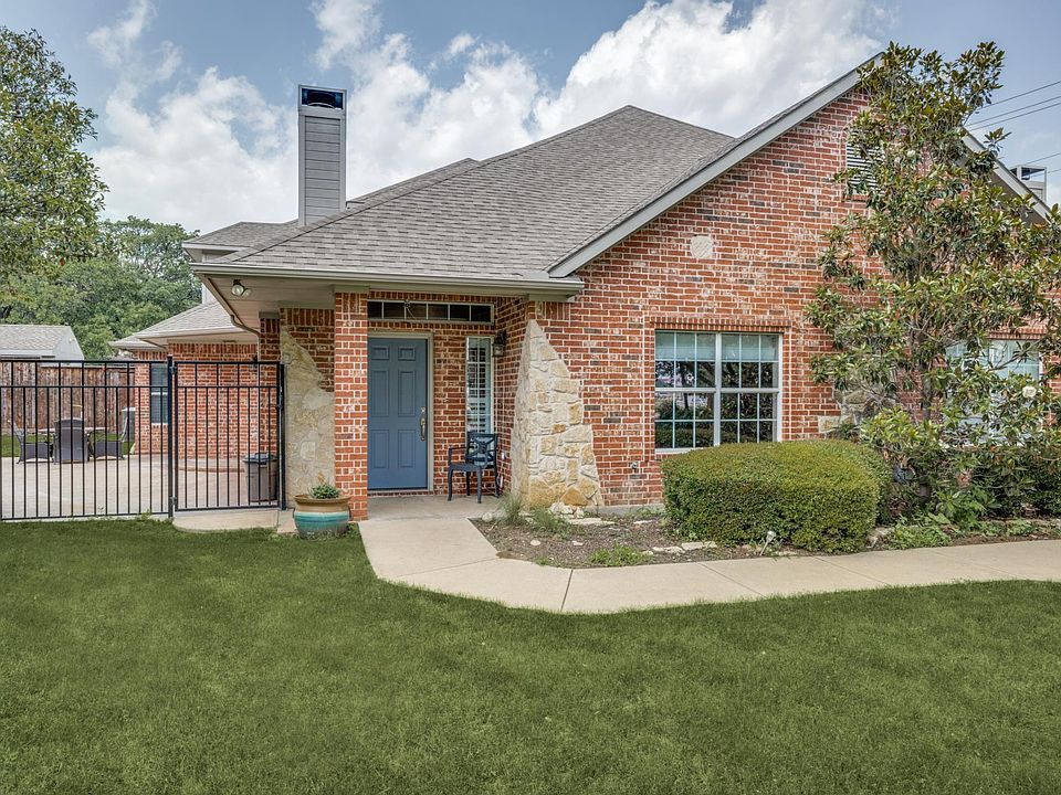 1st image of 2302 Birchbrook Ct