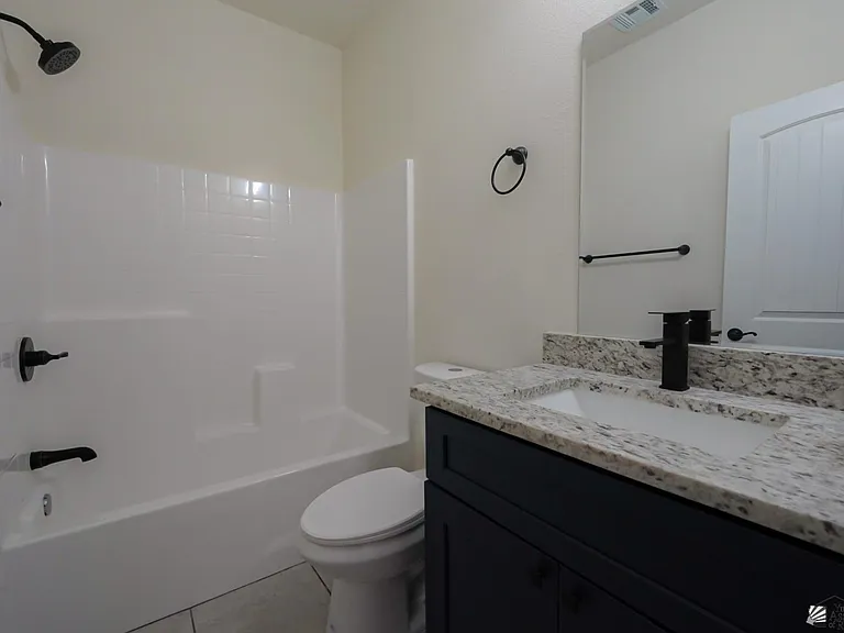 3490 S Sage Ave — Photo 21
