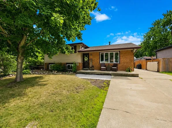 315 Brentwood Cres, Saint Clair, ON N0N 1G0