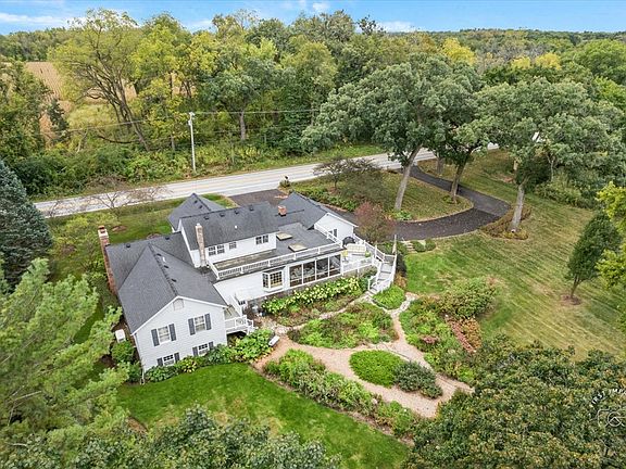 2nd image of 40W296 Campton Hills Dr