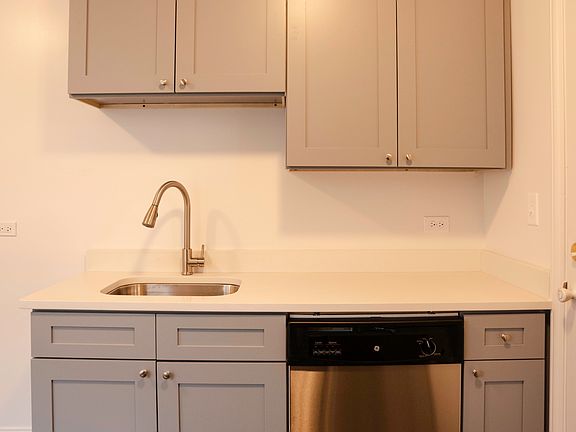 3rd image of 2352 N Drake Ave #2347-2