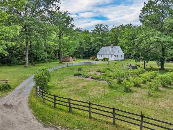 104 Saunders Hill Road, Wentworth, NH 03282