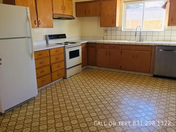 501 Spruce St, Aptos, CA 95003