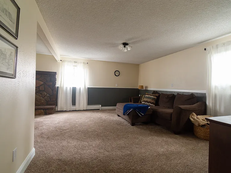 2933 Nevermind Ln — Photo 25