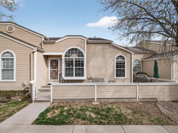 5721 W Asbury Place, Lakewood, CO 80227