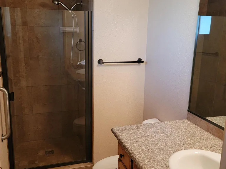 3949 Lunar Dr — Photo 11