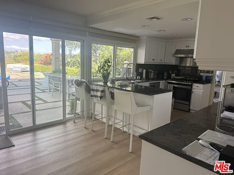 4230 Park Alisal — Photo 17