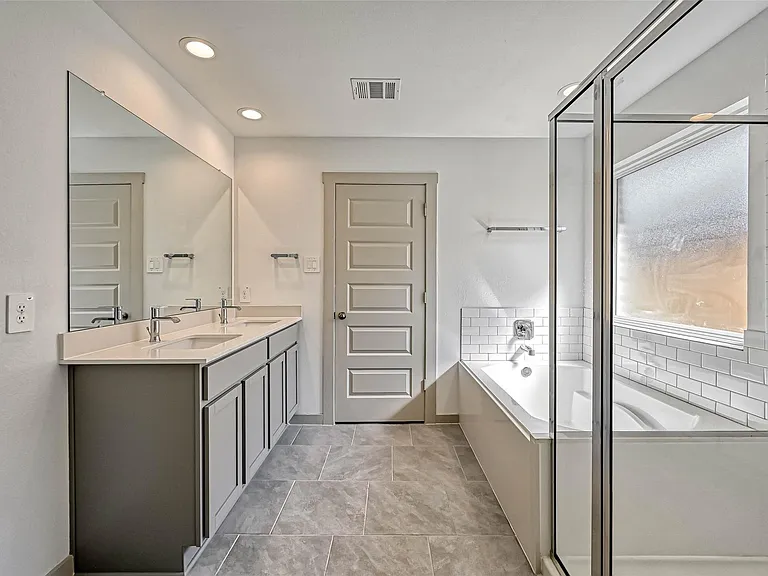 815 Dahlia Petal Dr — Photo 35