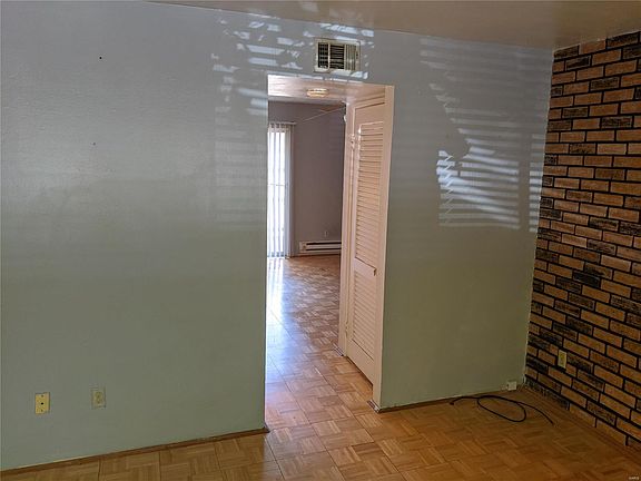 3rd image of 10719 Carroll Wood Way