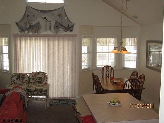 4th image of 1435 Haven Ave