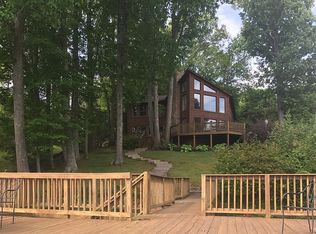 631 Dogwood Dr, Bracey, VA 23919
