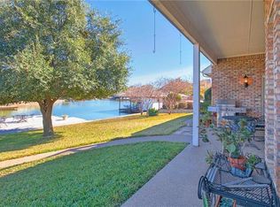 1122 Mallard Way, Granbury, TX 76048