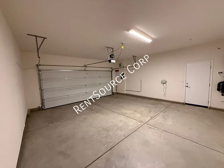 6030 W Avenue J9 — Photo 28