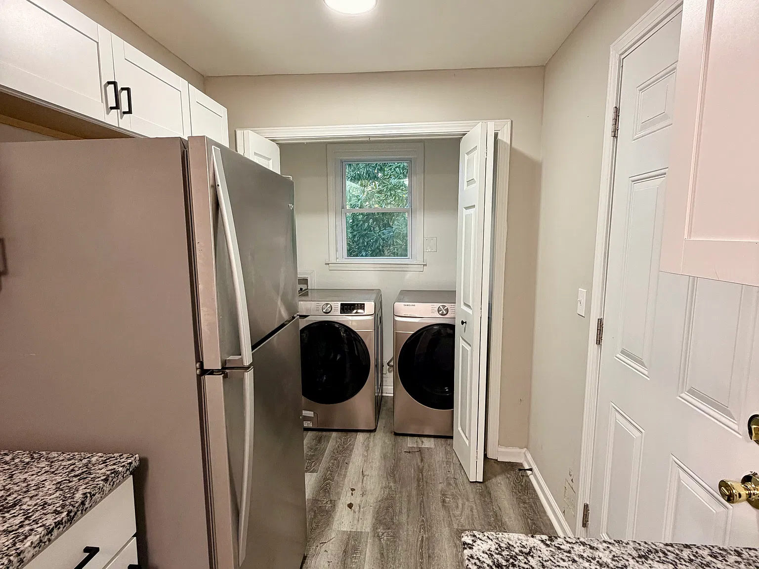 3 bed, 1176 sqft, $2,500 — Photo 4