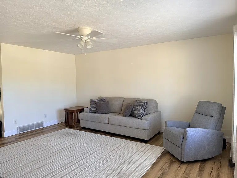 8635 E Fouch Rd — Photo 4
