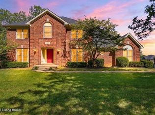 505 Wickfield Dr, Louisville, KY 40245