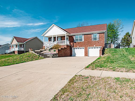 2nd image of 135 Mockingbird Dr