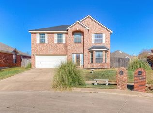 4452 Fountain Ridge Dr, Fort Worth, TX 76123