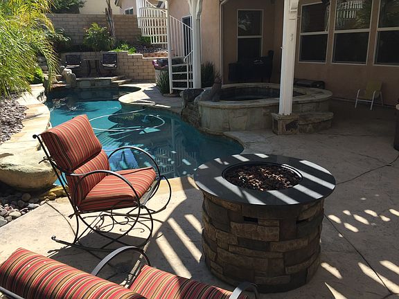 3rd image of 28279 Canyon Crest Dr