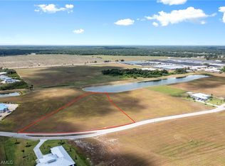 22820 Yellow Button Ln, Alva, FL 33920