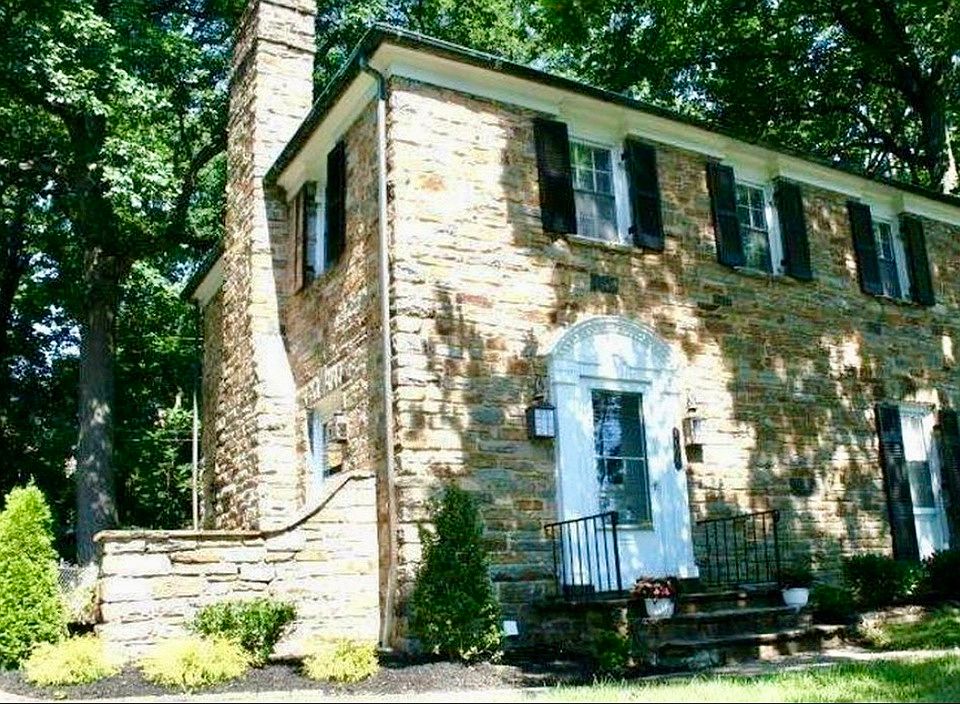1st image of 4006 Loch Raven Blvd