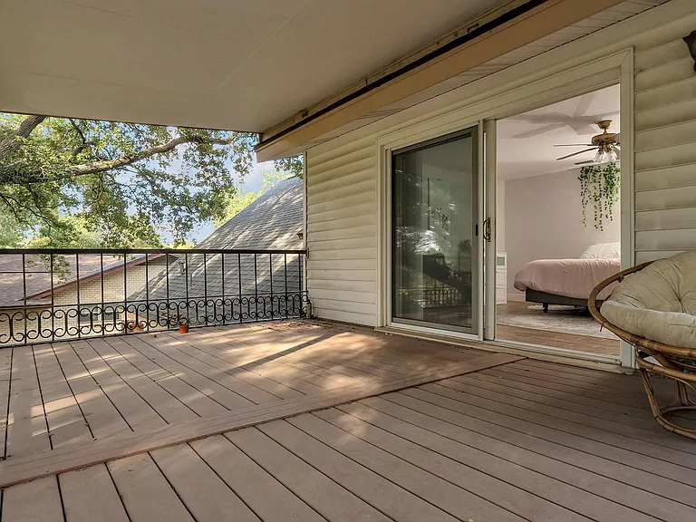 5641 Parkcrest Dr — Photo 10