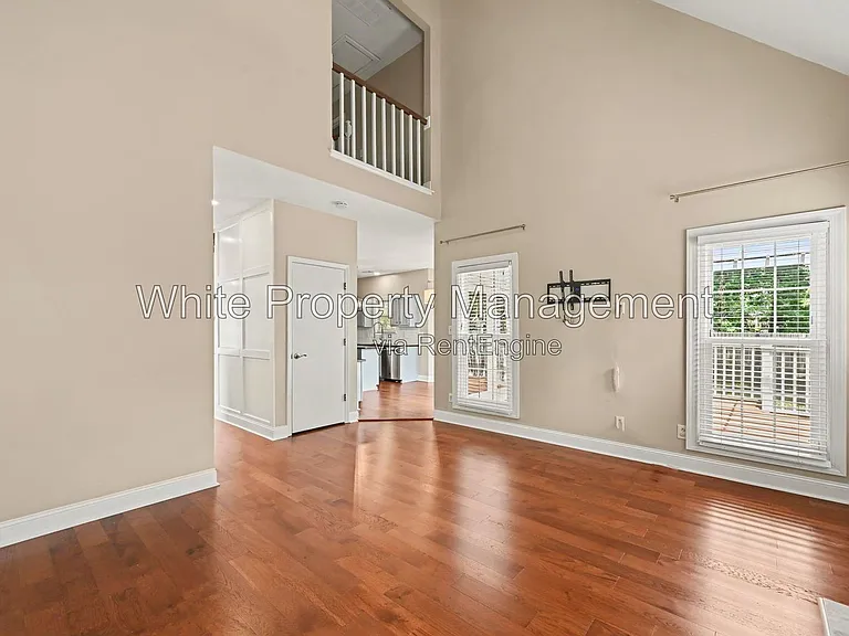 9201 Hanworth Trace Dr — Photo 5