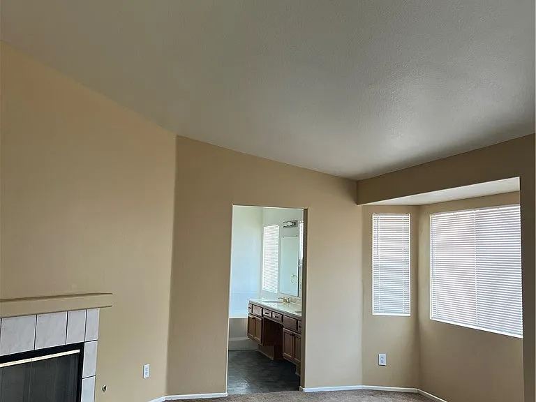 15375 Fremont Dr — Photo 8