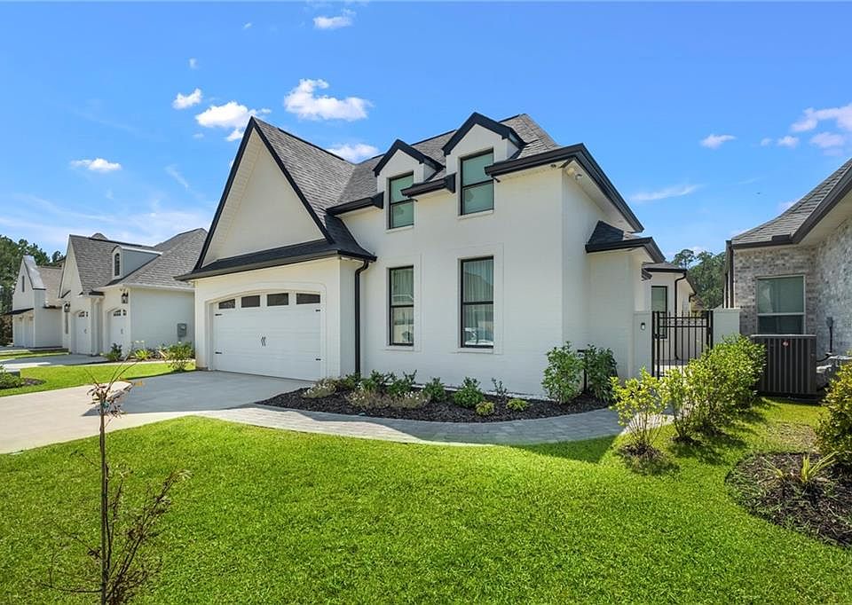 1st image of 113 Garden Walk Dr