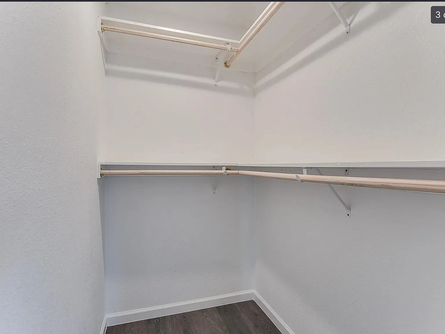 4 bed, 1400 sqft, $2,600 — Photo 3
