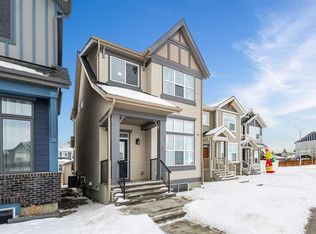 317 N Masters Rd SE, Calgary, AB T3M 2X3