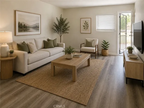 36947 Melrose Dr, Cathedral City, CA