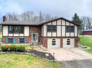 12257 Burchette Rd, Plainwell, MI 49080