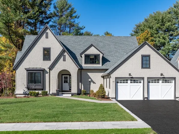 64 Wolcott Woods Ln #64, Milton, MA 02186