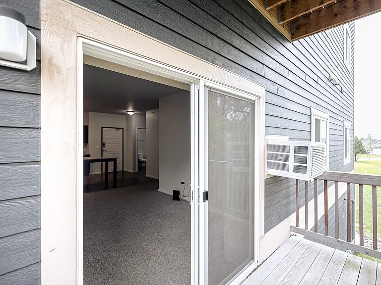 Kascade Place Apartments — Photo 90