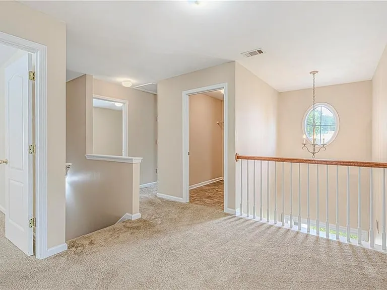 1807 Preserve Creek Way — Photo 15