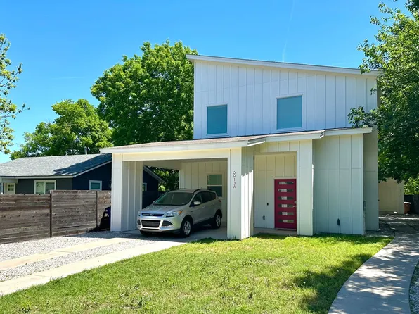 6913 Providence Ave #A, Austin, TX 78752