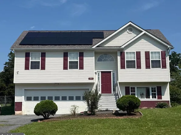 261 Baer Oak Dr, Maurertown, VA 22644