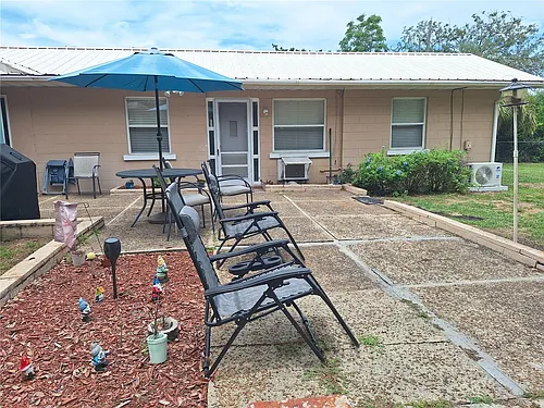 149 E Seminole Ave Photo 1