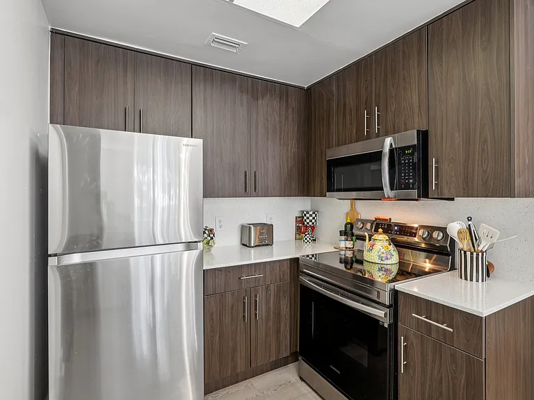 Windsor Castle Townhome Community — Photo 77