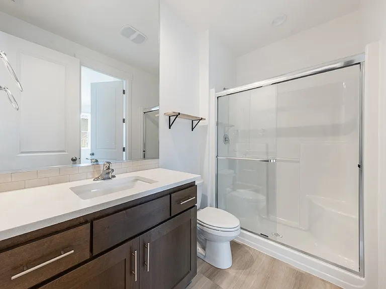 1722 N Kalapuya Pl — Photo 14