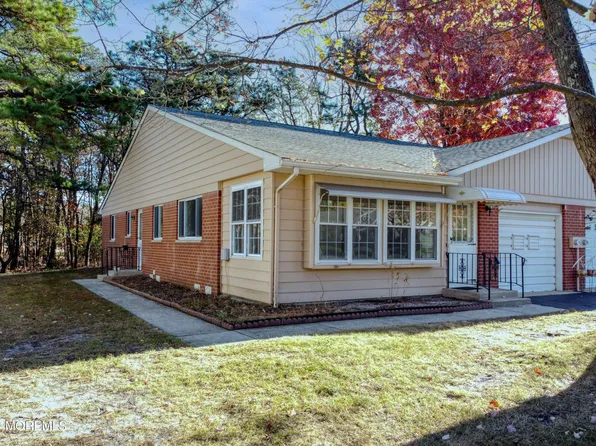 6 Franklin Lane #A, Whiting, NJ 08759