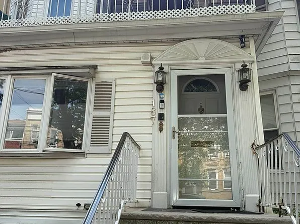 187 Bay 14th St, Brooklyn, NY 11214