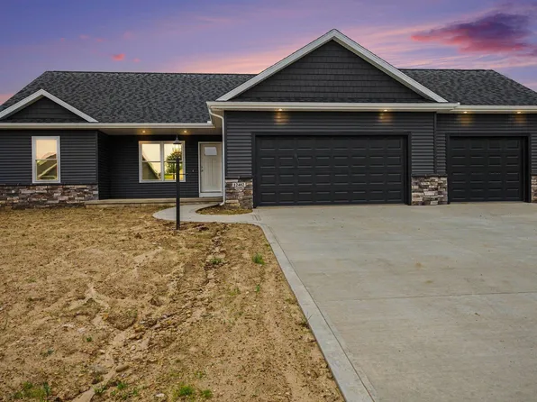 12402 N Placidview Ln, Milford, IN 46542