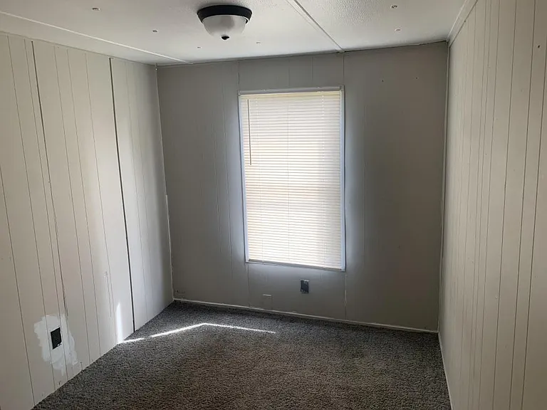 140 S Shank St #21 — Photo 5