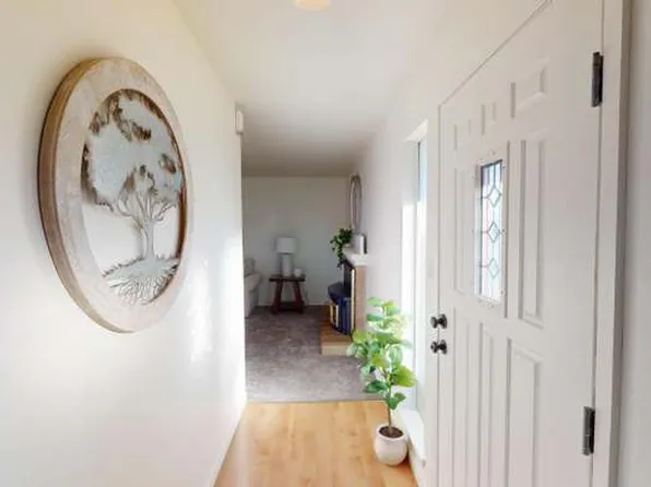 438 Seminole Way, Salinas, CA 93906