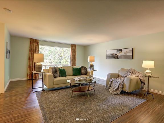 Living Room Looking Towards Window